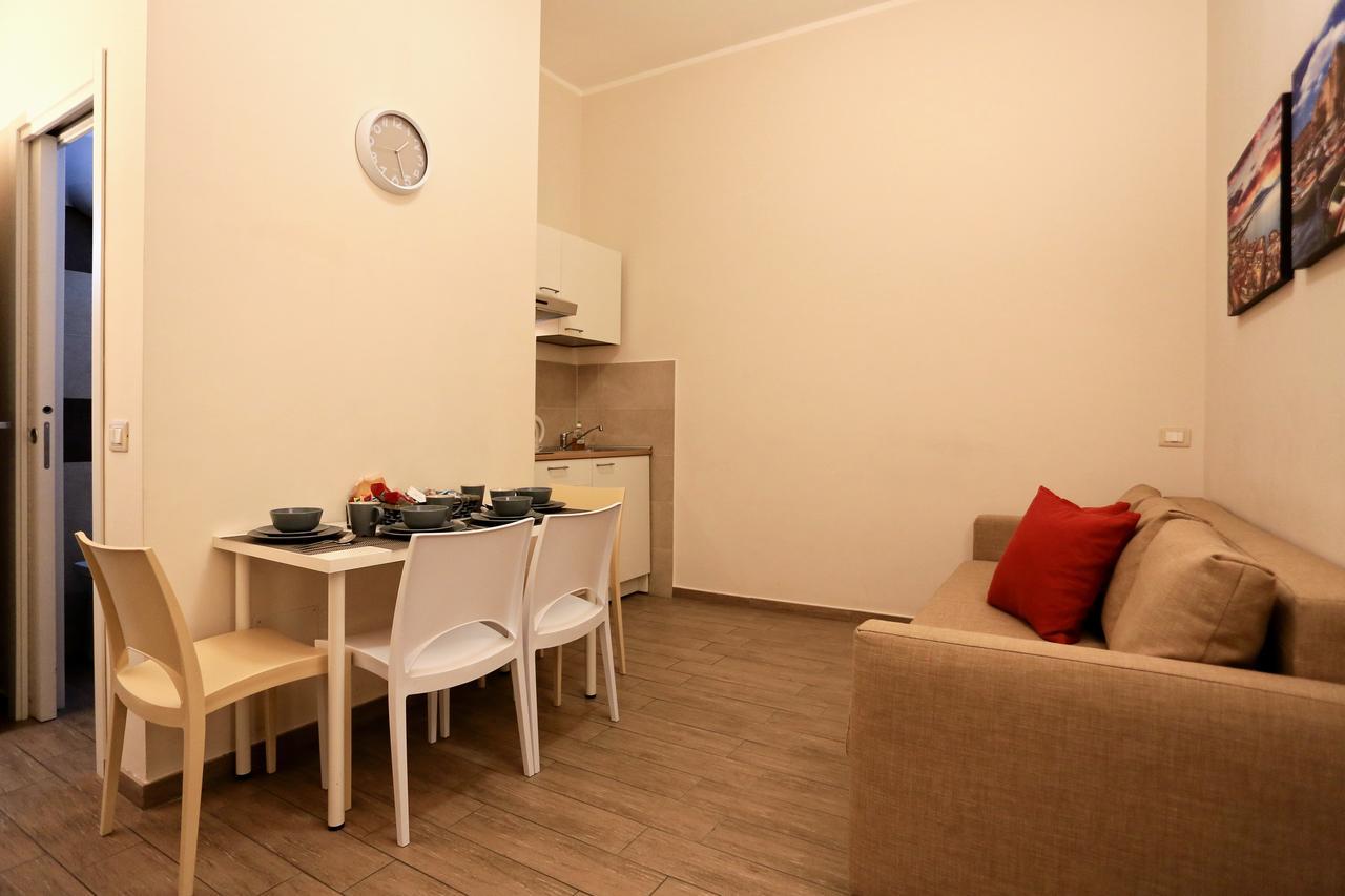 Apartcity Naples B&B Buitenkant foto
