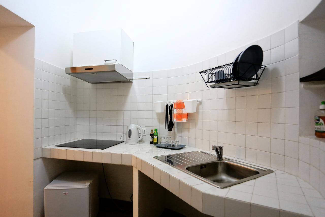 Apartcity Naples B&B Buitenkant foto
